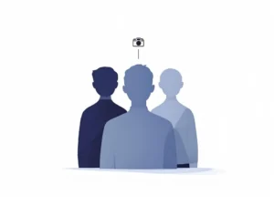 Drie menselijke silhouetten in driehoekige compositie met camera-icoon, professionele groepsfotografie concept